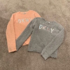 🎉HOST PICK🎊 DKNY Girls Sweater Size:XL